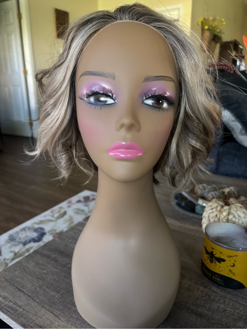 Short Curly Bob -Med blonde w/light blonde highlights. Chelsey Smith wig